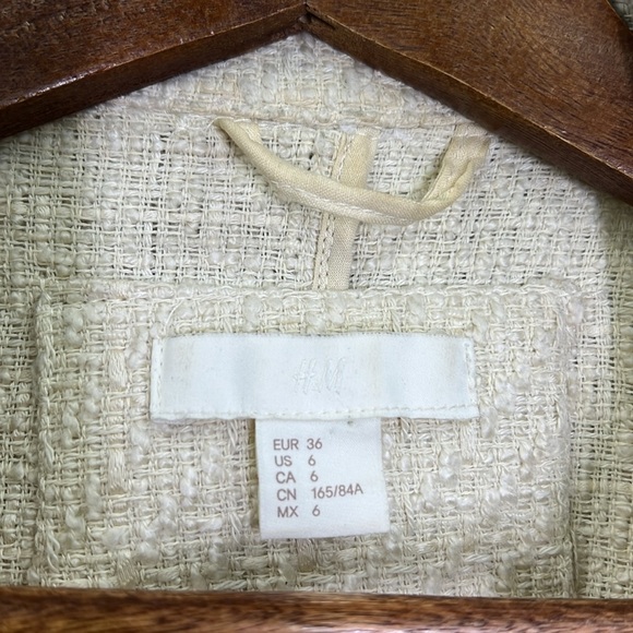 H&M - Cream Textured Tweed With Silver Hardware Moto Biker Jacket Size 6 - Picture 9 of 12